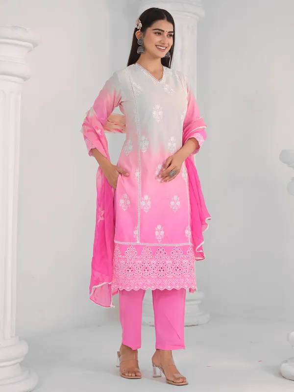 Pink and white women cotton silk kurti set