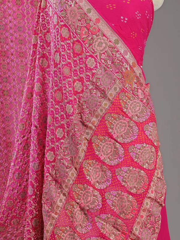 Pink bandhej silk saree with unstitched blouse