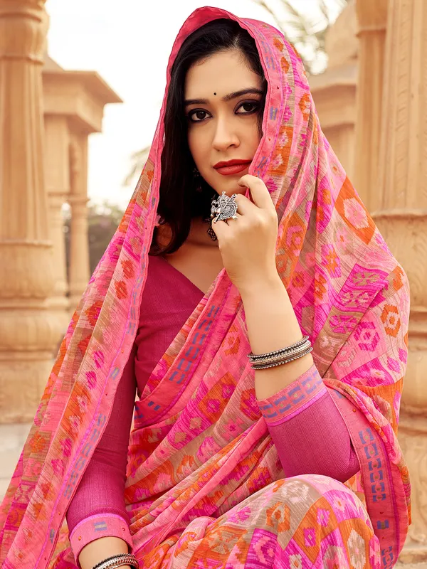 Pink chiffon saree for casual wear