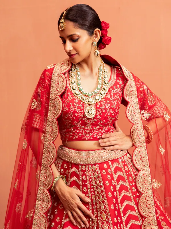 Pink couture lehenga choli for glamorous bridal moments