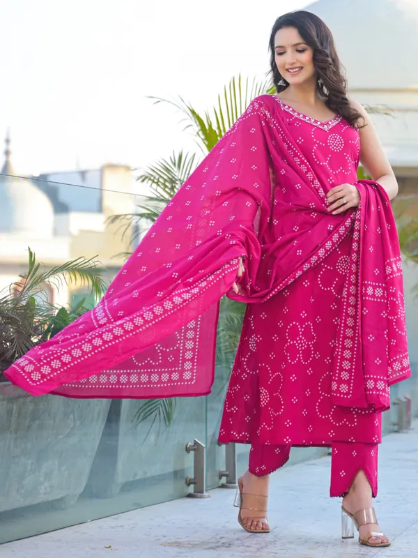 Pink festive wear kurti set in silk
