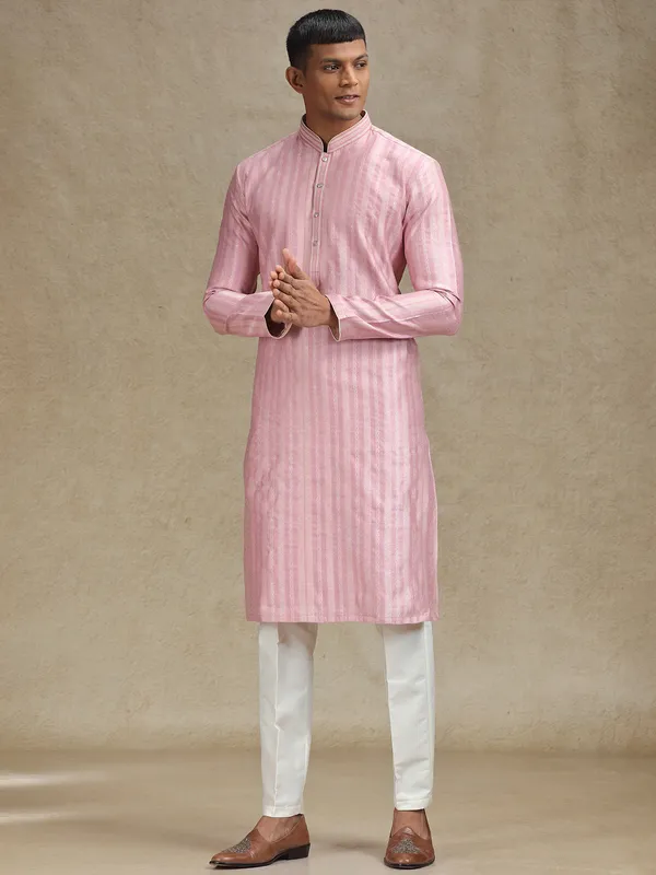 Pink kurta pajama in textured stripe pattern
