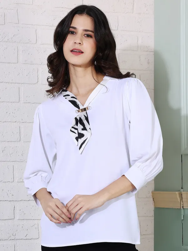 PINK NINE plain white top