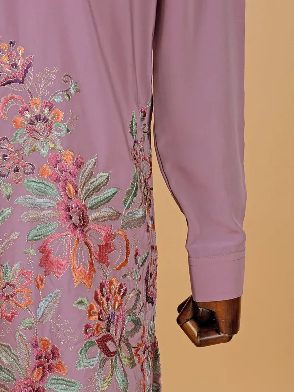 Pink plain kurta suit in satin for men