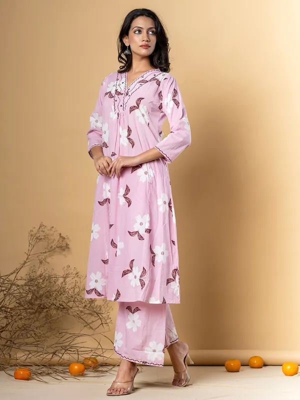 Pink printed women kurti set in cotton