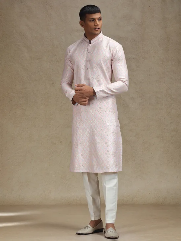 Pink serene kurta pajama set in zari work