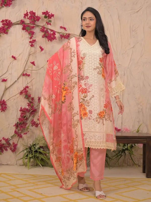 Pink silk kurti set with cutdana embellishment
