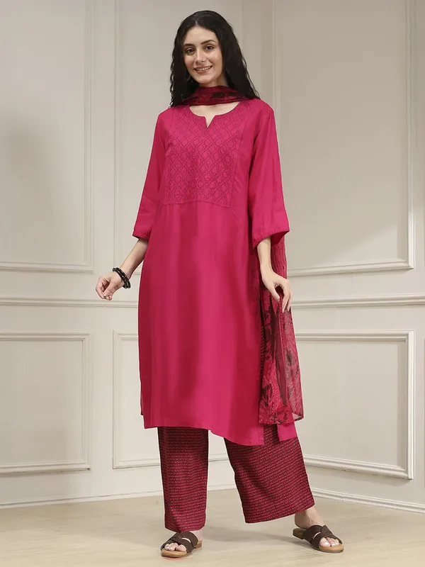 Pink silk kurti set with dupatta for festive wear