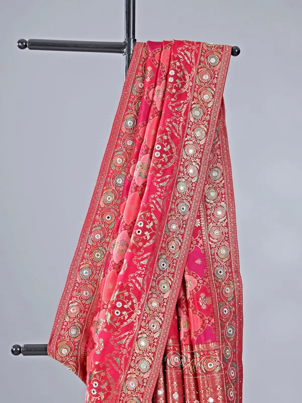 Pink silk saree with zari detailing