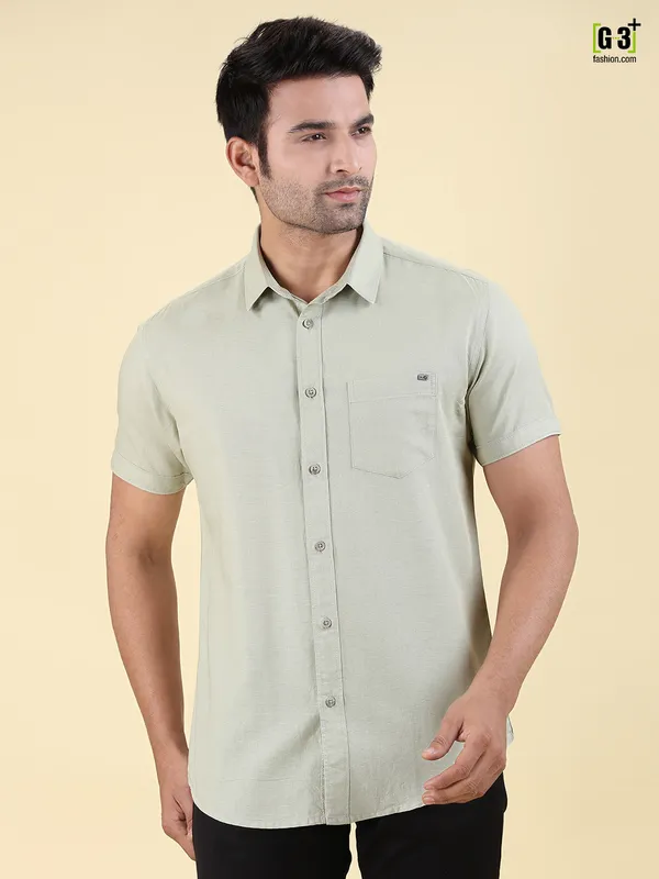 Pioneer pista green patch pocket solid shirt