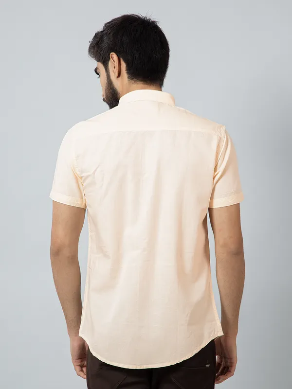 Pioneer solid cream patch pocket shirt