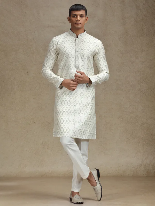 Pista green and cream kurta pajama set in zari