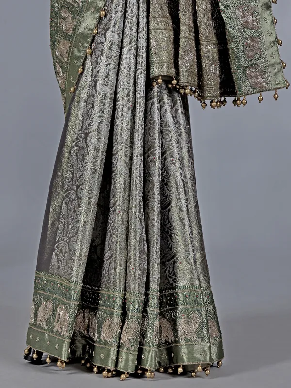 Pista green kanjivaram silk saree for mehendi