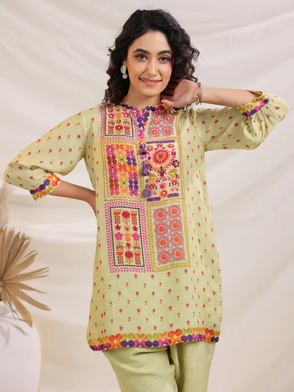 Pista green linen co-ord set for festival