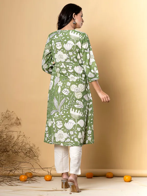 Pista green women kurti set in cotton silk