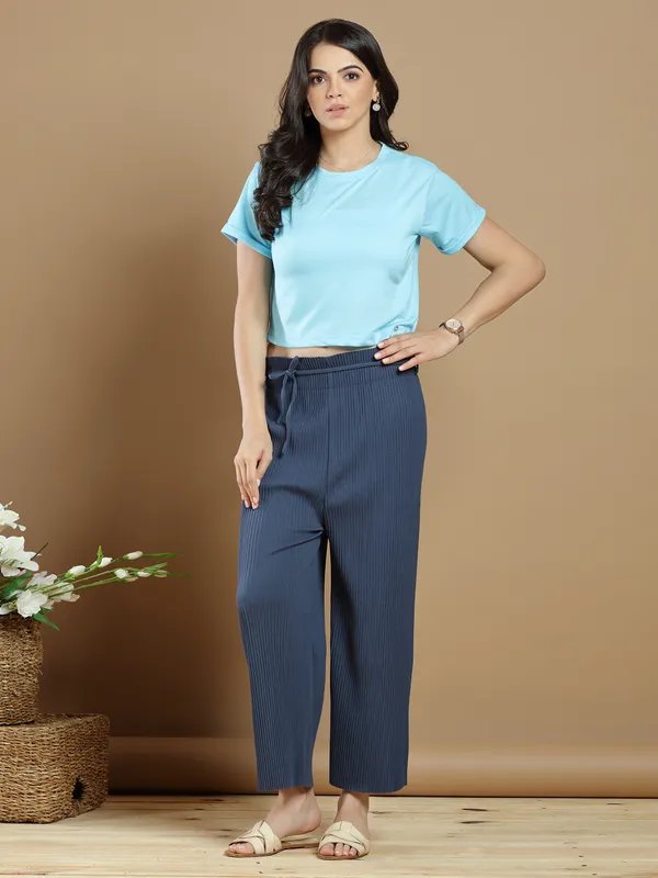 Pretty lycra palazzo pant for causal wear in indigo blue