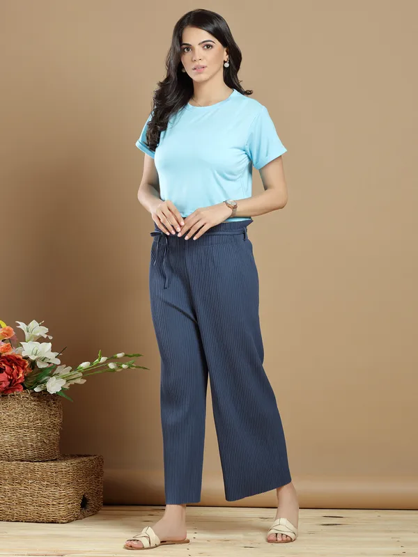 Pretty lycra palazzo pant for causal wear in indigo blue