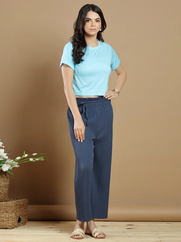Pretty lycra palazzo pant for causal wear in indigo blue
