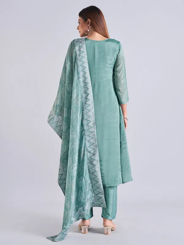 Pretty pista green salwar suit