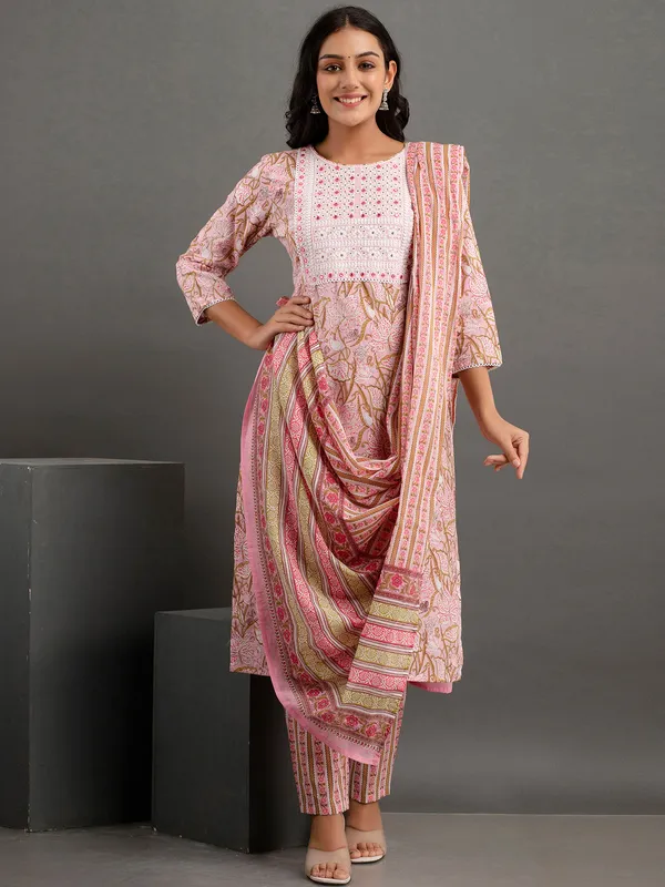 Printed baby pink cotton kurti set