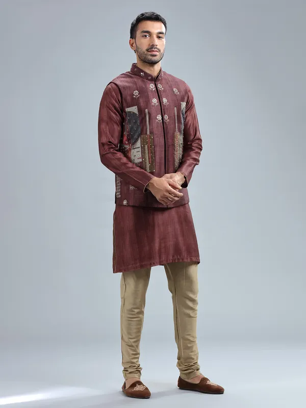 Printed brown silk waistcoat set