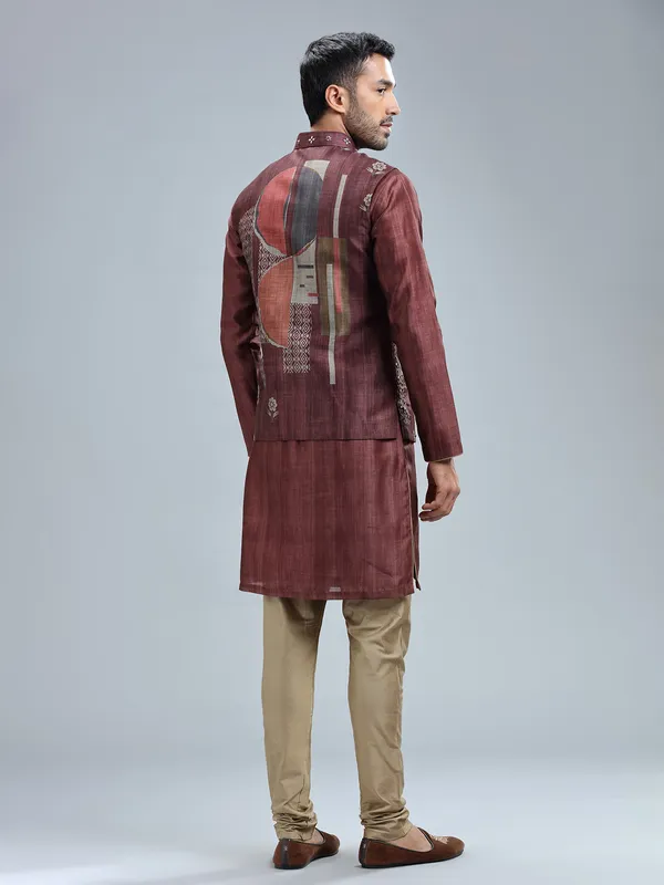 Printed brown silk waistcoat set