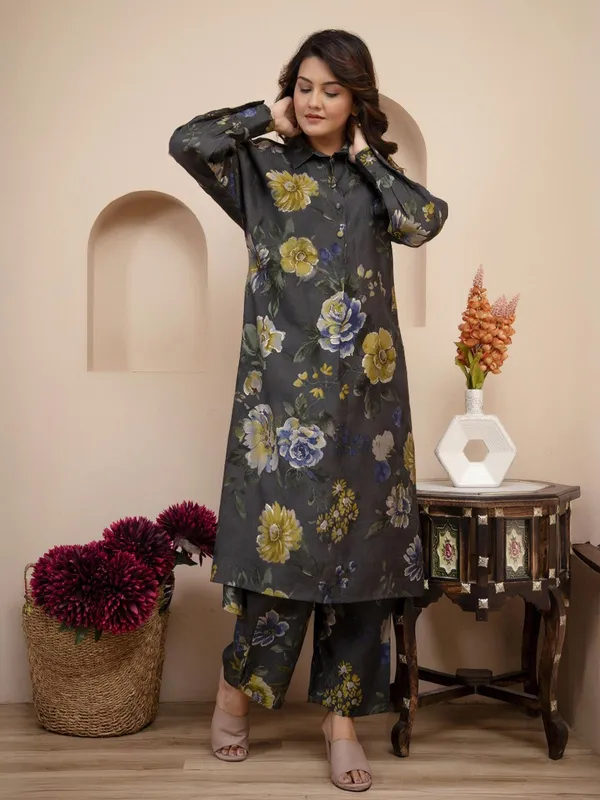 Printed charcoal grey silk kurti set