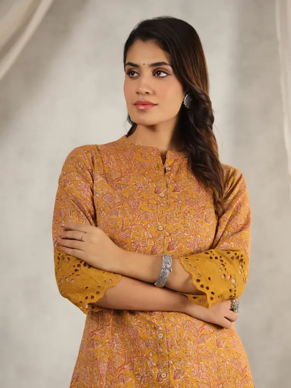 Printed cotton casual mustard yellow kurti