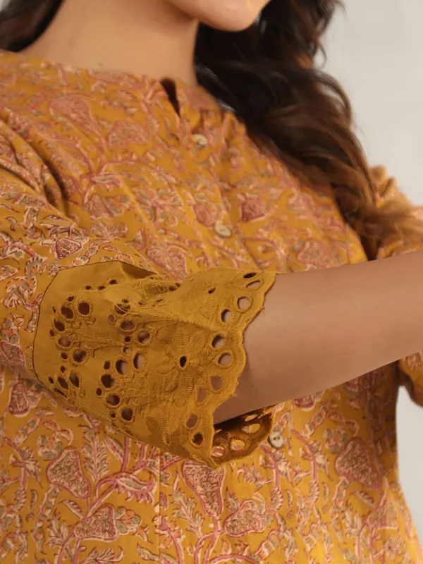 Printed cotton casual mustard yellow kurti