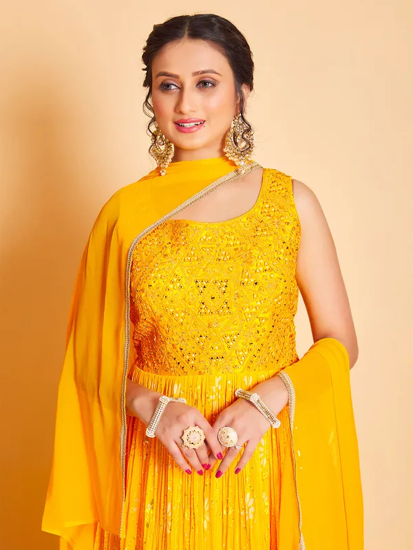 Printed georgette anarkali suit n yellow