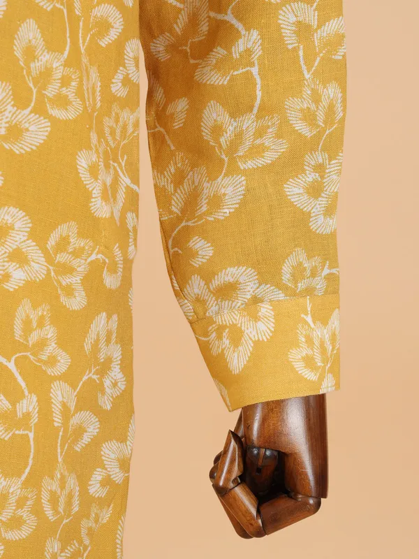 Printed mustard yellow cotton kurta set for men