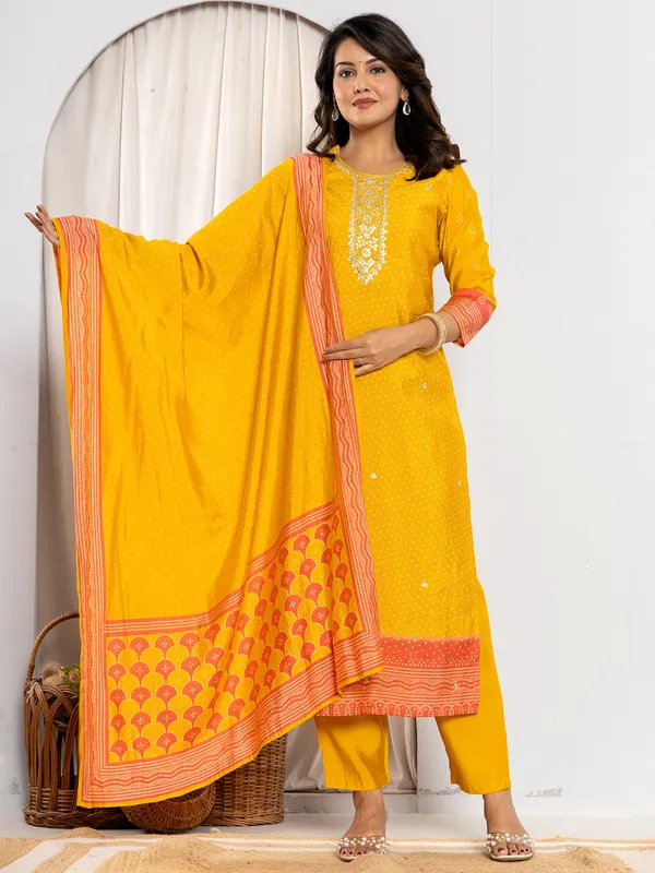 Printed mustard yellow kurti set for women