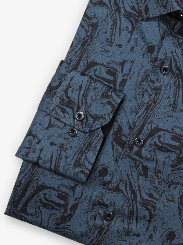 Printed navy blue cotton party shirt for men