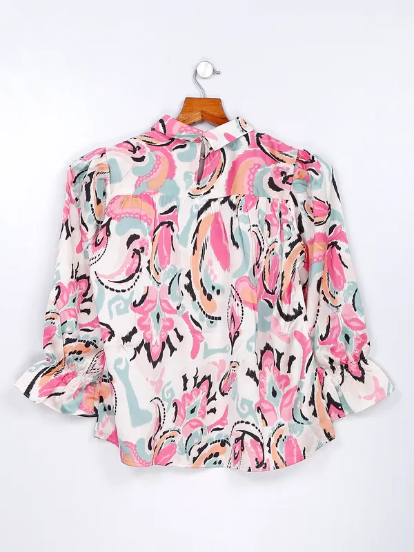 Printed pink and white casual top