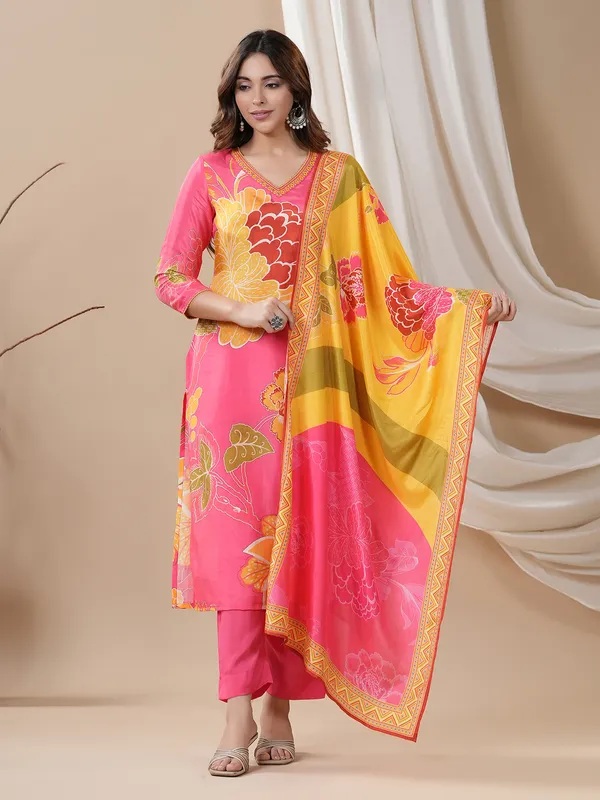 Printed pink kurti set in silk