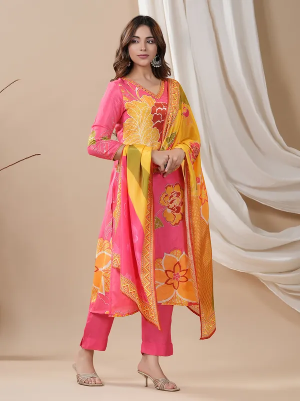 Printed pink kurti set in silk