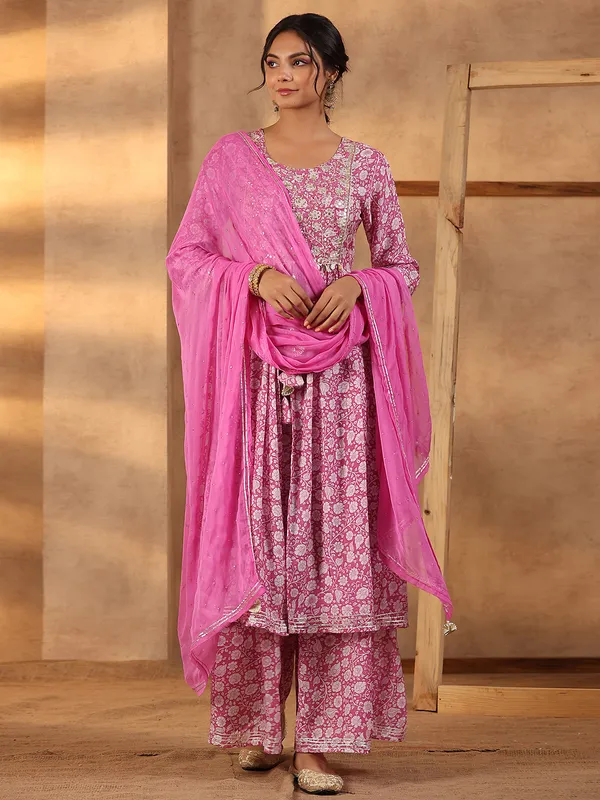 Printed pink silk palazzo set