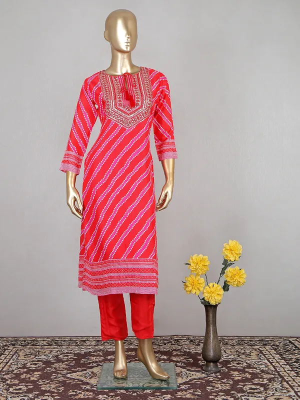 Printed red cotton pant suit for festive look