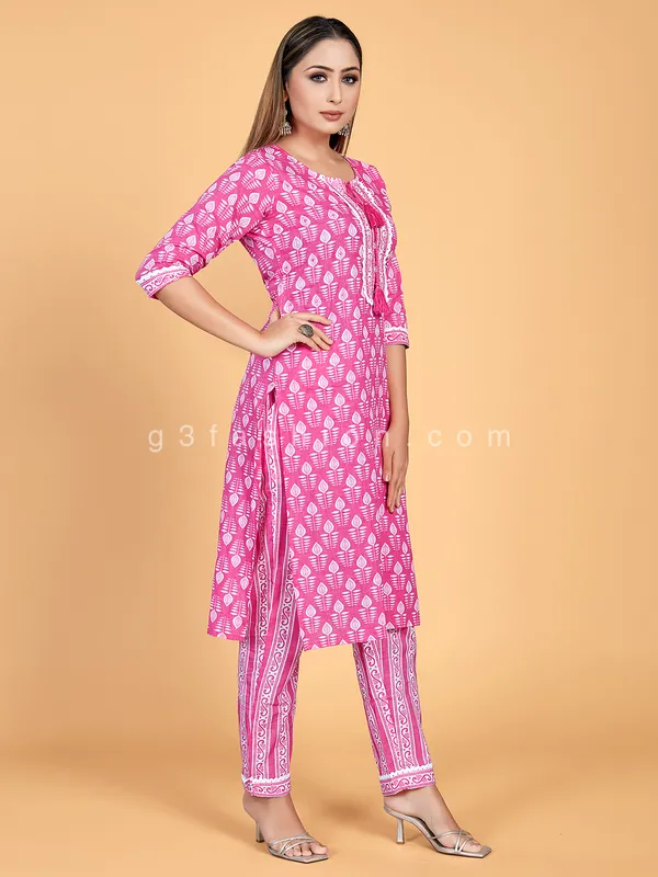 Printed style pink cotton casual wear kurti set