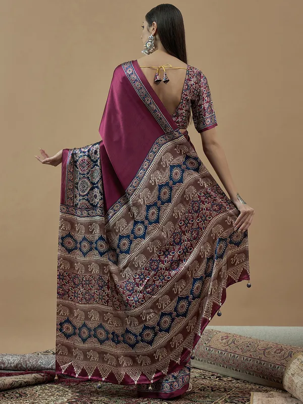 Printed wine japan satin saree