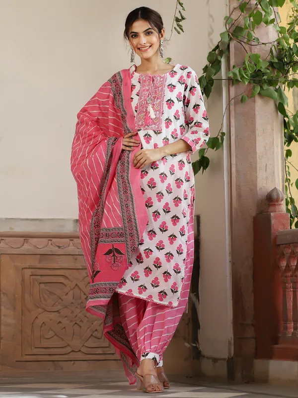 Punjabi style white cotton salwar suit