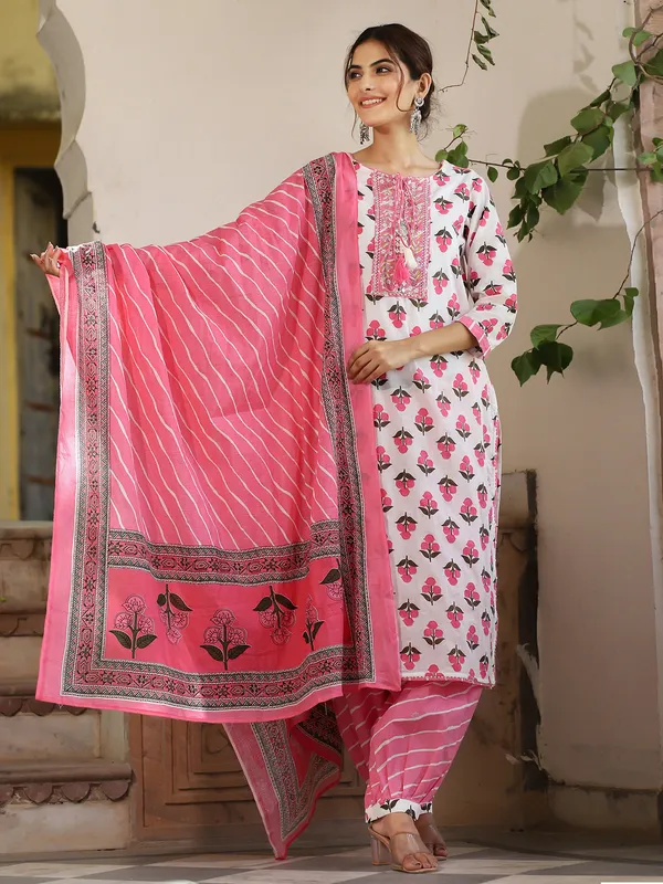 Punjabi style white cotton salwar suit
