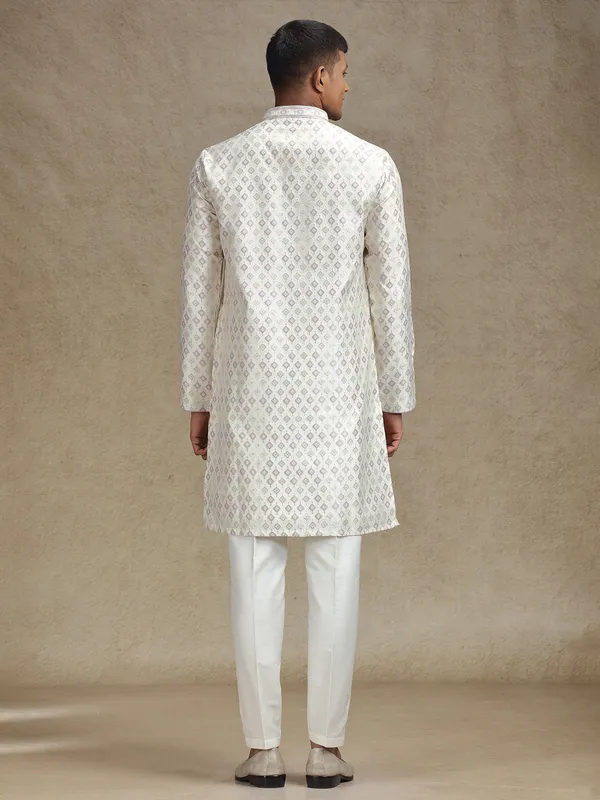 Purple and cream kurta pajama set in zari
