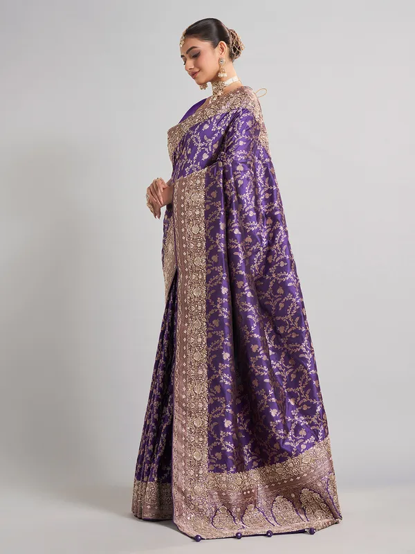 Purple banarasi silk saree with elegant thread and zari weaving