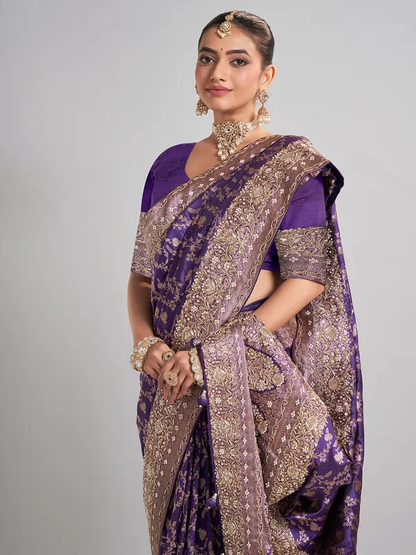 Purple banarasi silk saree with elegant thread and zari weaving