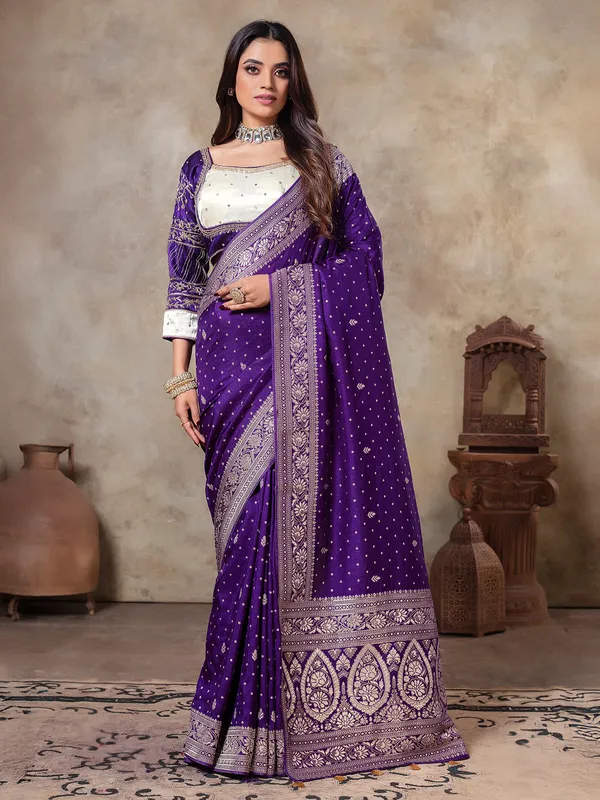 Purple dola silk saree in zari weaving