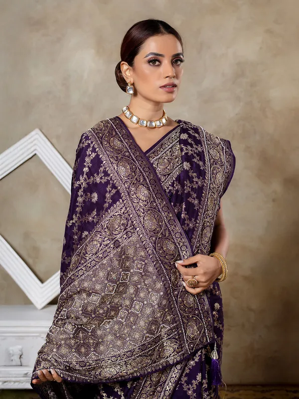 Purple dola silk saree with rich zari accent