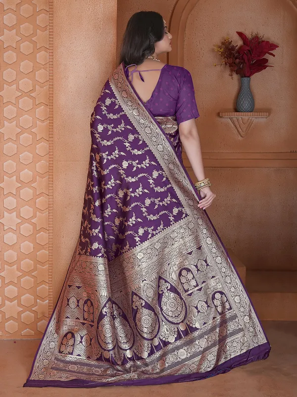 Purple elegant silk saree with zari work for women