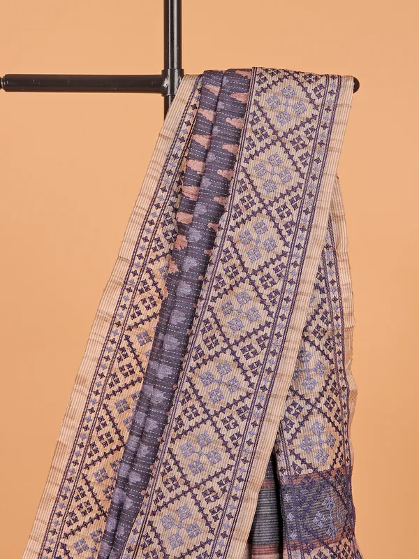 Purple printed saree in cotton for women