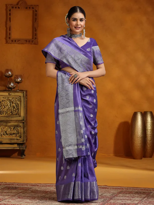 Purple silk saree for fetive wear
